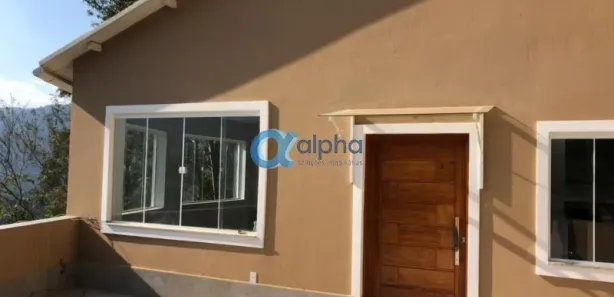 Casa com 4 Quartos para alugar, 150m² no Carangola, Petrópolis