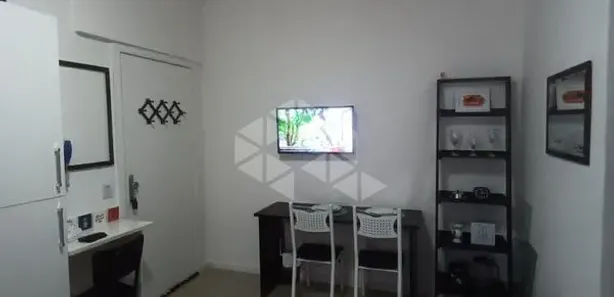 Kitnet com 1 Quarto para alugar, 35m² no Centro Histórico, Porto Alegre