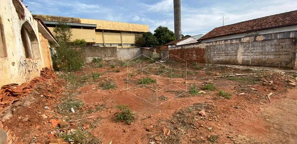 Lote/Terreno à venda, 257m² no Centro, Mineiros do Tietê