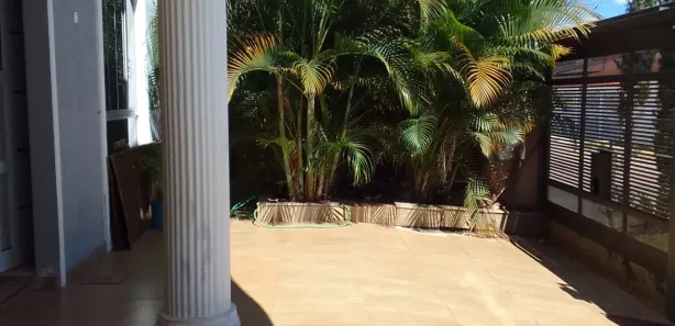 Sobrado com 6 Quartos à venda, 400m² no Setor Central, Brasília