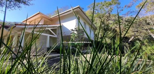 Casa de Condomínio com 4 Quartos para venda ou aluguel, 9180m² no Pedro do Rio, Petrópolis