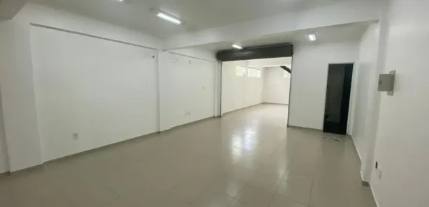 Sala Comercial para alugar, 150m² no Chapada, Manaus