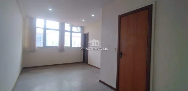 Sala Comercial para alugar, 28m² no Santo Antônio, Belo Horizonte