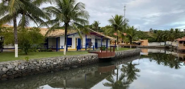Casa com 5 Quartos para alugar, 450m² no Ogiva, Cabo Frio