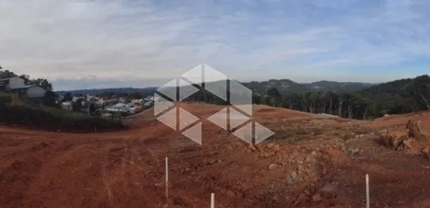 Lote/Terreno à venda, 303m² no Santa Helena, Bento Gonçalves
