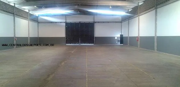 Galpão/Depósito/Armazém para alugar, 750m² no Pirajá, Salvador