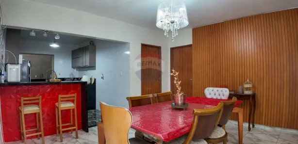 Sobrado com 5 Quartos à venda, 200m² no Setor Central, Brasília