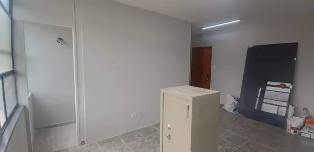 Sala Comercial para alugar, 28m² no Centro, Santos