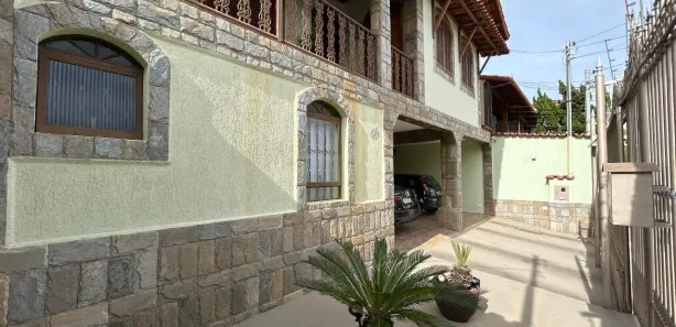 Casa com 4 Quartos à venda, 254m² no Diamante (Barreiro), Belo Horizonte