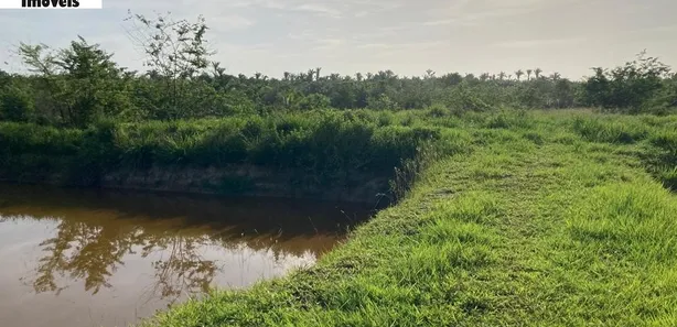 Lote/Terreno à venda, 10m² no Localizado às margens da BR 135., Itapecuru Mirim