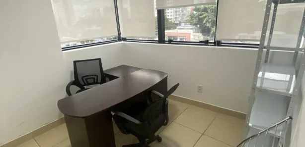Sala Comercial para alugar, 44m² no Adrianópolis, Manaus