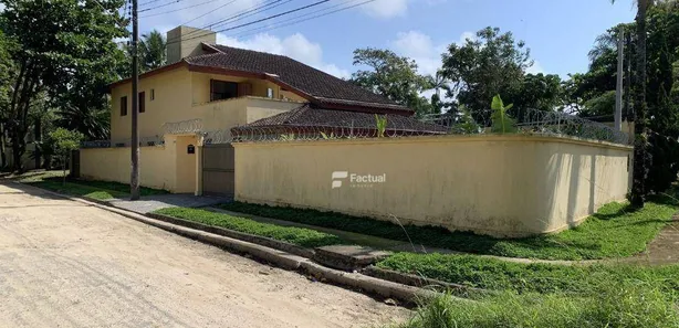 Casa com 5 Quartos para venda ou aluguel, 325m² no Balneário Praia do Pernambuco, Guarujá