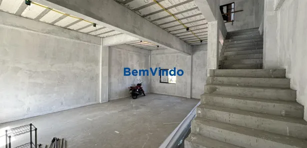 Prédio Comercial com 4 Quartos à venda, 267m² no Tororó, Salvador