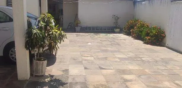 Imóvel Comercial com 4 Quartos à venda, 240m² no Centro, Piripiri