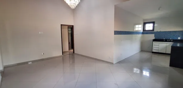 Casa de Condomínio com 3 Quartos para alugar, 200m² no Carangola, Petrópolis
