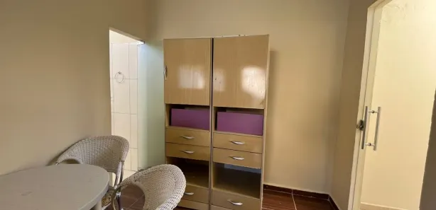 Kitnet com 1 Quarto para alugar, 40m² no , Guanambi