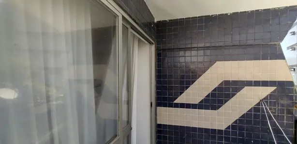 Apartamento com 2 Quartos para alugar, 80m² no Jardim Apipema, Salvador