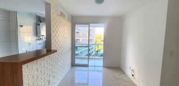 Apartamento com 2 Quartos para alugar, 55m² no Pechincha, Rio de Janeiro