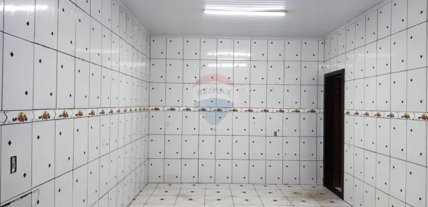 Casa com 2 Quartos à venda, 150m² no Setor Industrial, Brasília