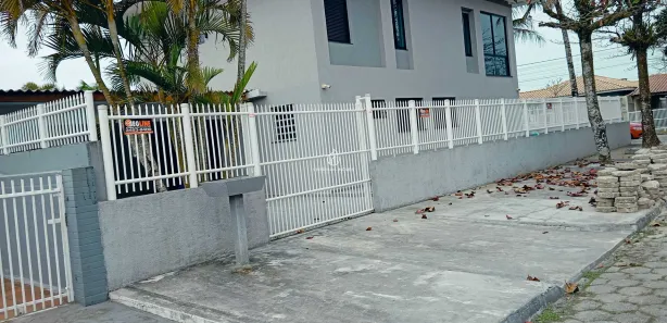 Sobrado com 5 Quartos à venda, 260m² no Riviera, Matinhos