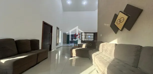 Casa de Condomínio com 3 Quartos para venda ou aluguel, 270m² no Condominio Residencial Real Ville, Pindamonhangaba