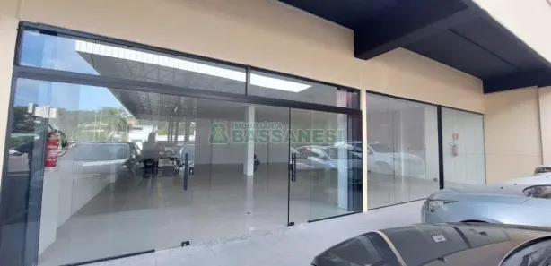 Ponto Comercial para alugar, 200m² no Cruzeiro, Caxias do Sul