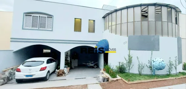 Casa de Condomínio com 3 Quartos para alugar, 180m² no Granja Olga II, Sorocaba