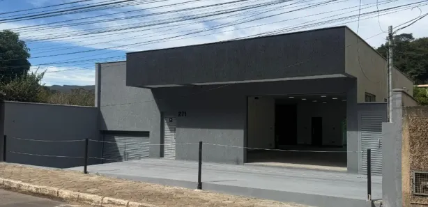 Ponto Comercial para alugar, 360m² no Centro, Sabará