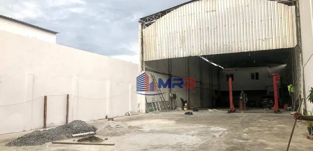 Galpão/Depósito/Armazém para venda ou aluguel, 500m² no Pechincha, Rio de Janeiro