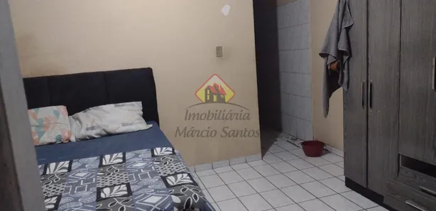 Sobrado com 4 Quartos à venda, 132m² no Vila Areao, Taubaté