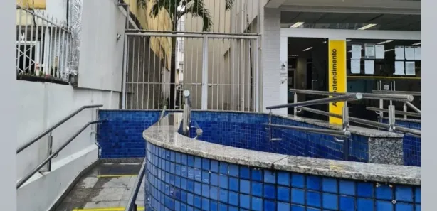 Prédio Comercial para alugar, 1124m² no Canela, Salvador