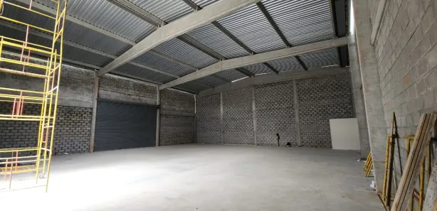 Galpão/Depósito/Armazém para alugar, 1400m² no Recreio Ipitanga, Lauro de Freitas