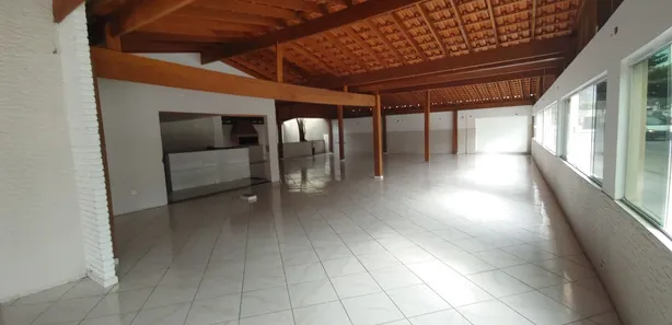 Galpão/Depósito/Armazém para alugar, 640m² no Balneário Praia do Pernambuco, Guarujá