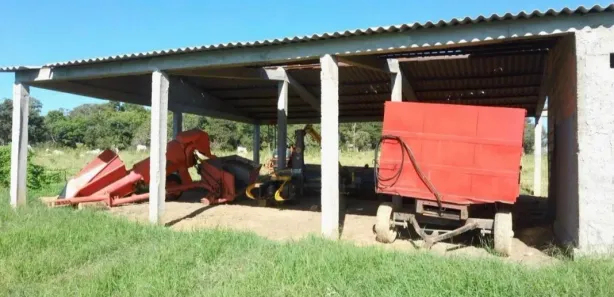 Fazenda/Sítio com 3 Quartos à venda, 162500m² no , Buritis