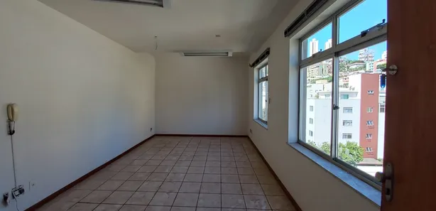 Prédio Comercial à venda, 648m² no São Lucas, Belo Horizonte