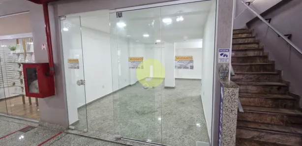 Ponto Comercial para alugar, 30m² no Campo Grande, Rio de Janeiro