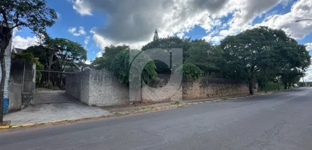 Lote/Terreno à venda, 1100m² no Centro, Portão
