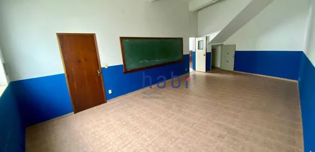 Prédio Comercial para alugar, 332m² no Vila Hortência, Sorocaba