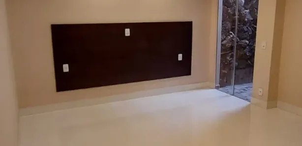Sobrado com 4 Quartos para alugar, 230m² no Setor Central, Brasília