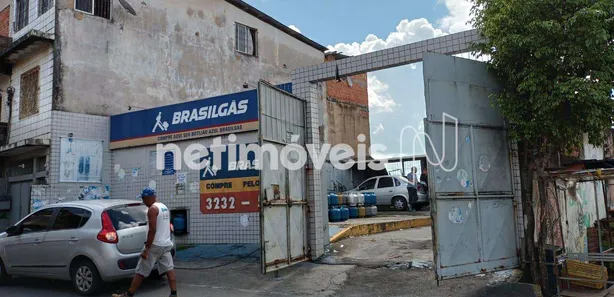 Galpão/Depósito/Armazém à venda, 242m² no Sete de Abril, Salvador