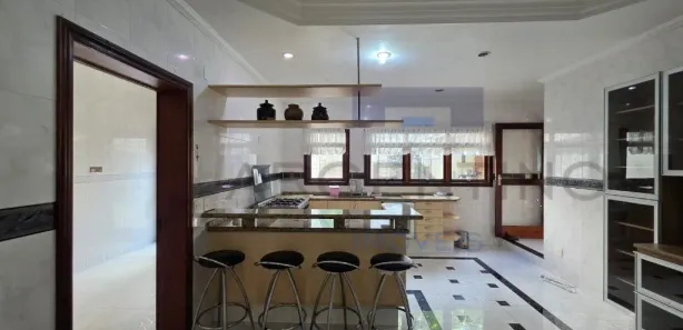 Casa de Condomínio com 4 Quartos para alugar, 430m² no Vila Oliveira, Mogi das Cruzes