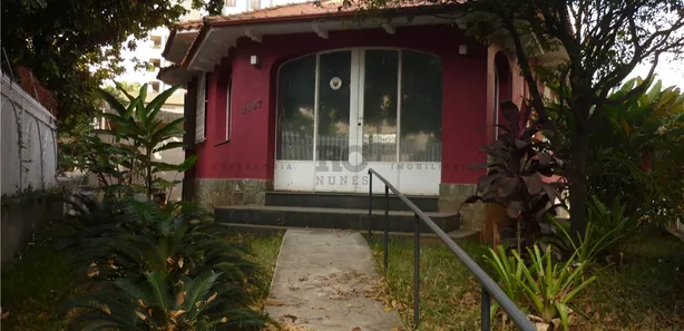 Casa com 3 Quartos para alugar, 200m² no Serra, Belo Horizonte