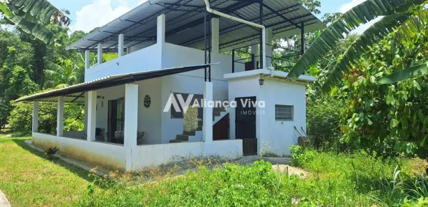 Fazenda/Sítio com 2 Quartos à venda, 320m² no Guaratiba, Rio de Janeiro