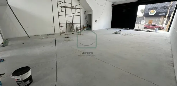 Sala Comercial para alugar, 300m² no Vila Amorim, Suzano
