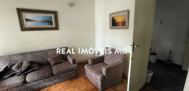 Casa com 4 Quartos para alugar, 258m² no Santo Antônio, Belo Horizonte
