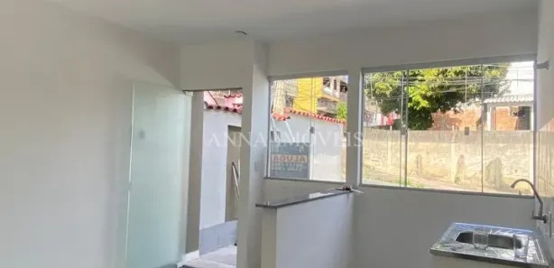 Kitnet com 1 Quarto para alugar, 30m² no Retiro, Volta Redonda