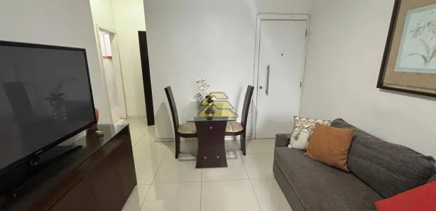 Apartamento com 2 Quartos à venda, 60m² no Leme, Rio de Janeiro