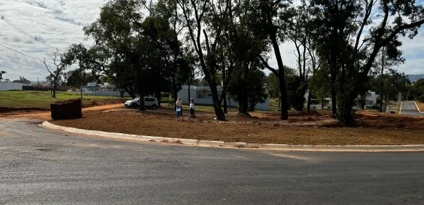Lote/Terreno à venda, 626m² no Ninho Verde II, Pardinho