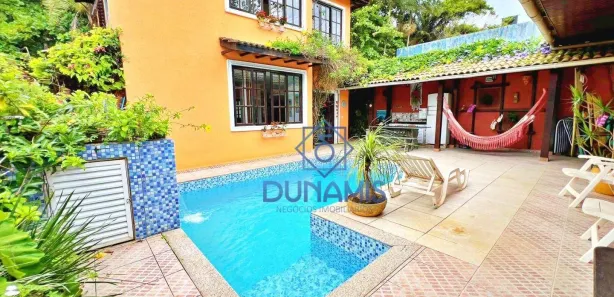 Casa com 5 Quartos à venda, 240m² no Guaiúba, Guarujá