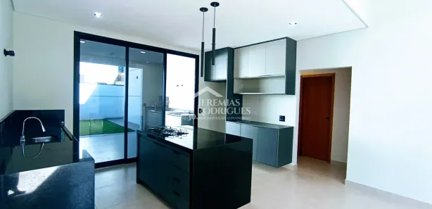 Casa de Condomínio com 3 Quartos à venda, 190m² no Castelo, Tremembé